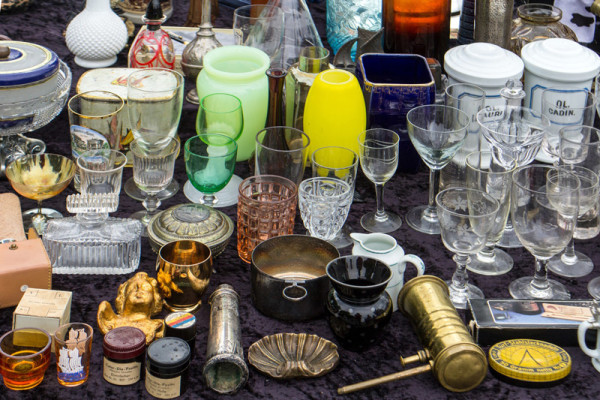 glass drinking cups, vases and bowls as well as other house hold bric and brac items